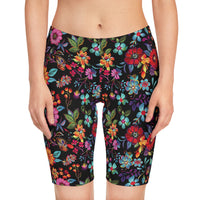Front view Petal Flower Bike Shorts on in Noir, wore by model highlighting classic black style and smooth high-rise waist.